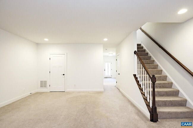 Building Photo - 2912 Templehof Ct