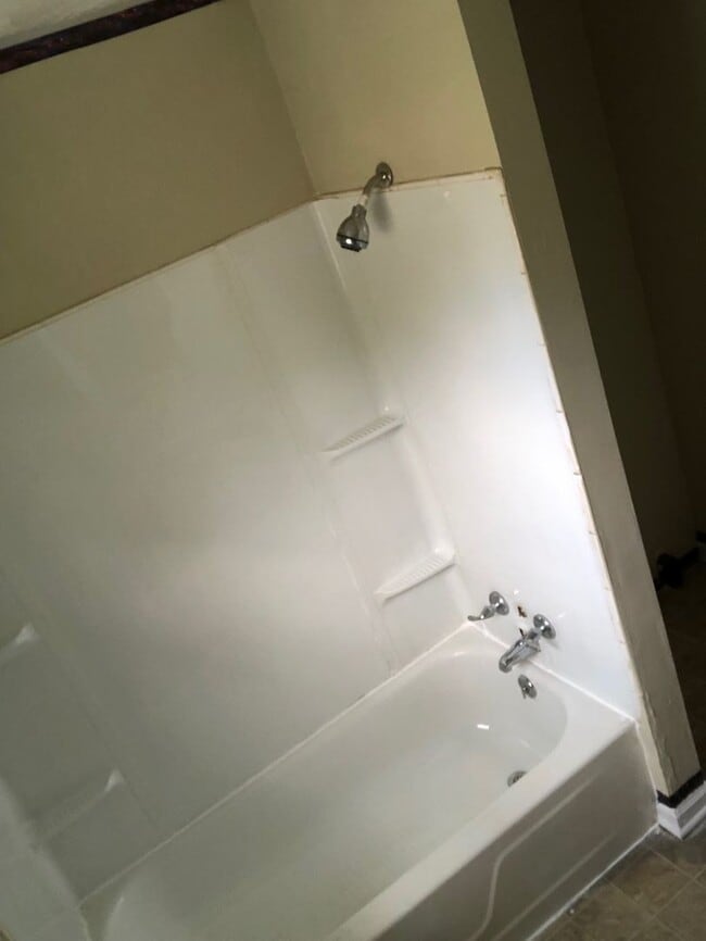 Building Photo - 934 Floyd Ave SW