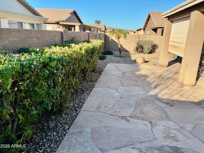 Building Photo - 3189 E Hazeltine Way