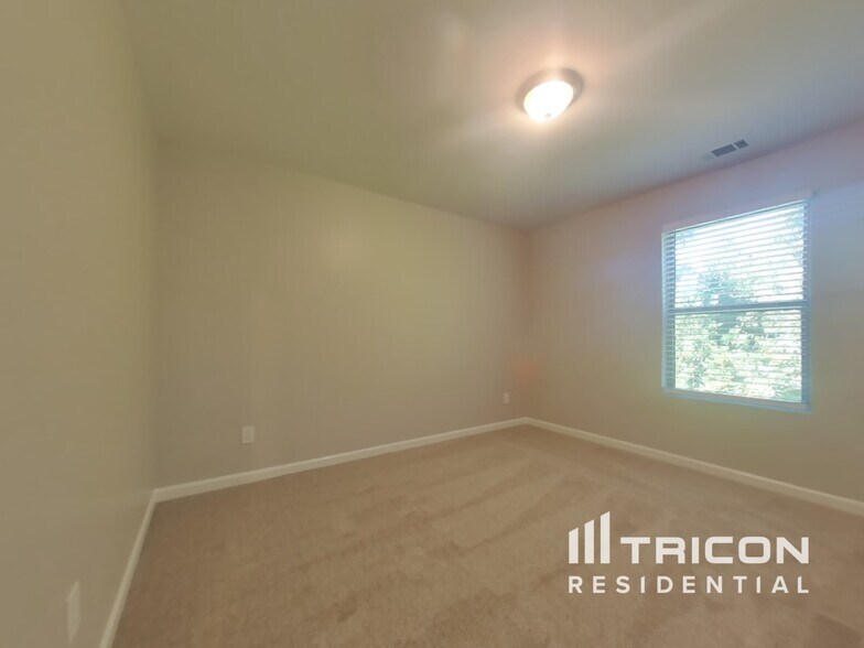 Building Photo - 232 Bethany Manor Ct