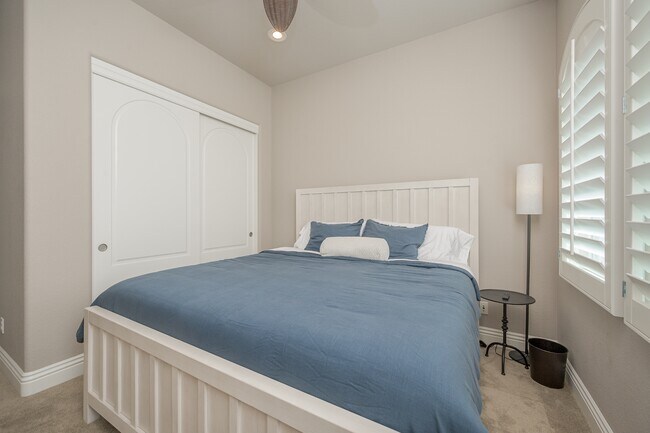 Building Photo - 1362 Pioneer Trail