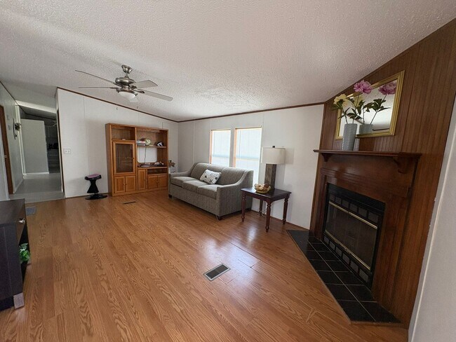 Building Photo - 16641 SW 57 St