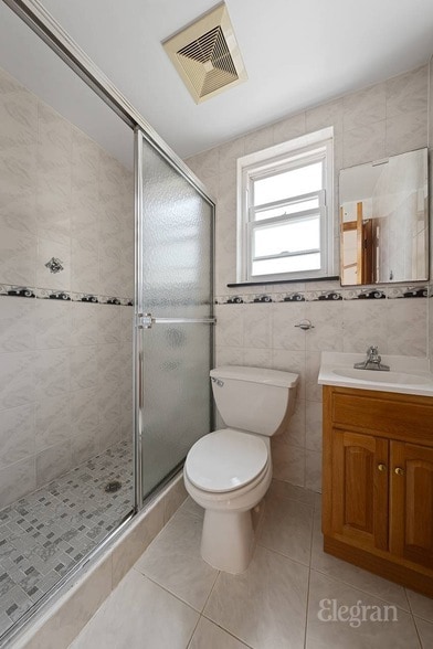 Building Photo - 42-85 Hampton Street Unit