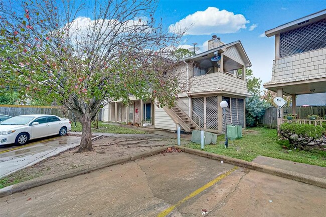 Building Photo - 11503 Meadow Ln