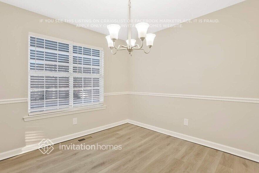 Building Photo - 38 Sherwood Forest Dr