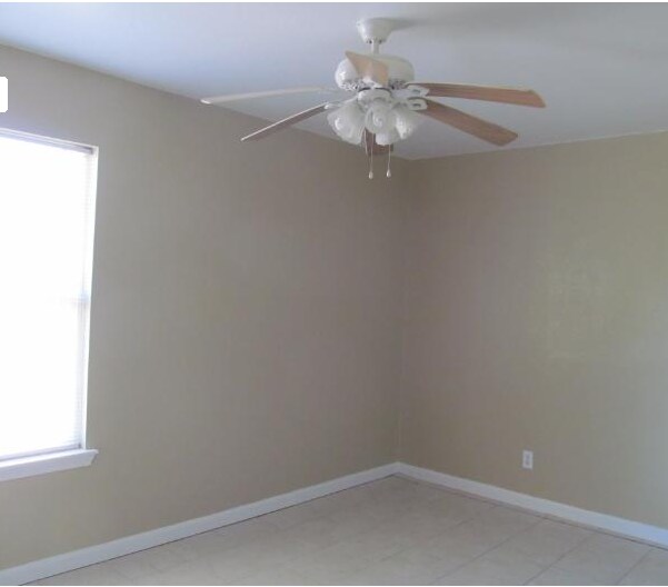 Building Photo - 209 Manana  Blvd