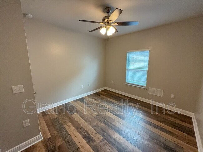 Building Photo - 3654 Hawks Landing Cir