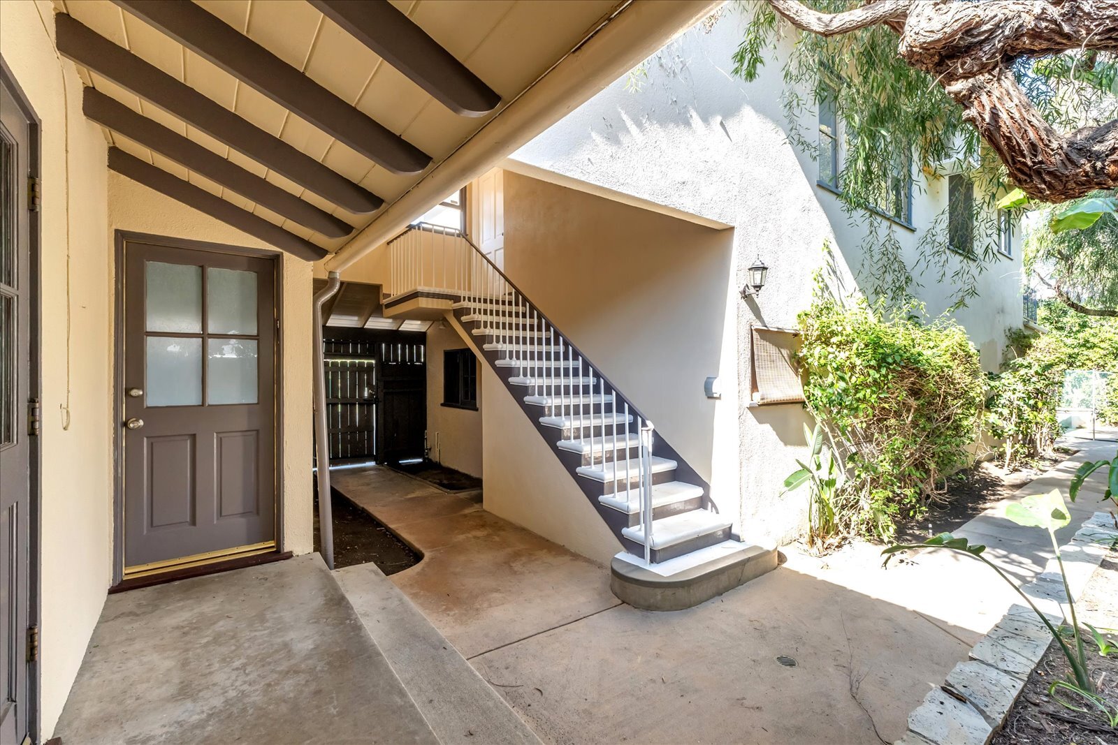 Building Photo - 16553 Hartsook St