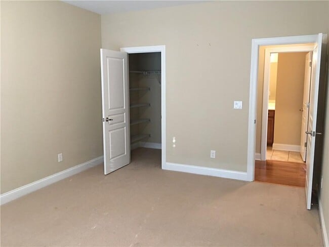 Building Photo - 3645 Guildhall Trail
