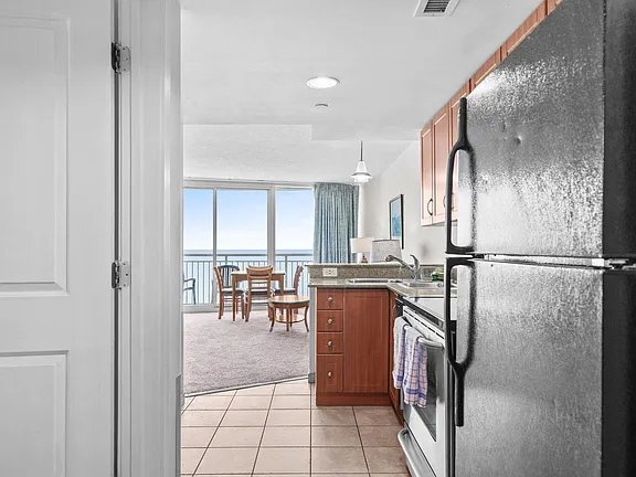 Building Photo - 201 S Ocean Blvd