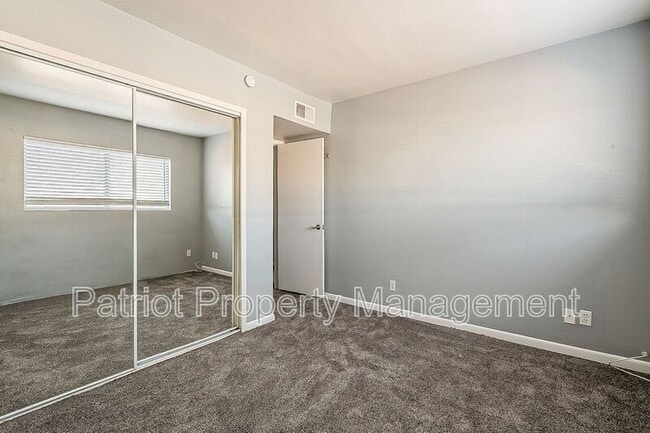 Building Photo - 8331 E Thomas Rd