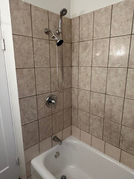 Bathroom - 8128 S Marshfield Ave