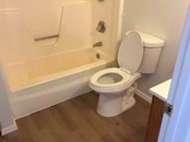 Building Photo - 1133 Kentucky St SE