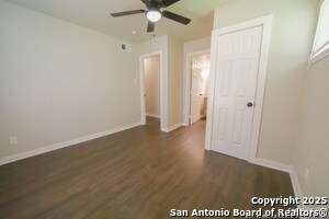 Building Photo - 219 Leonidas Dr