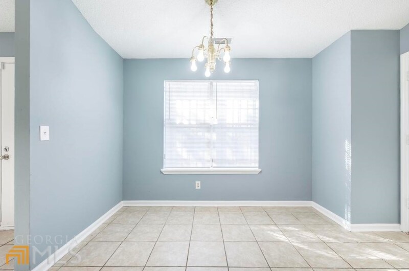 Building Photo - 100 Mauldon Ct