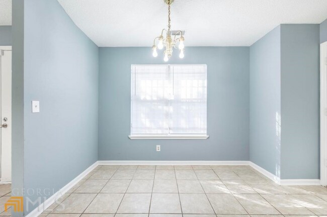 Building Photo - 100 Mauldon Ct