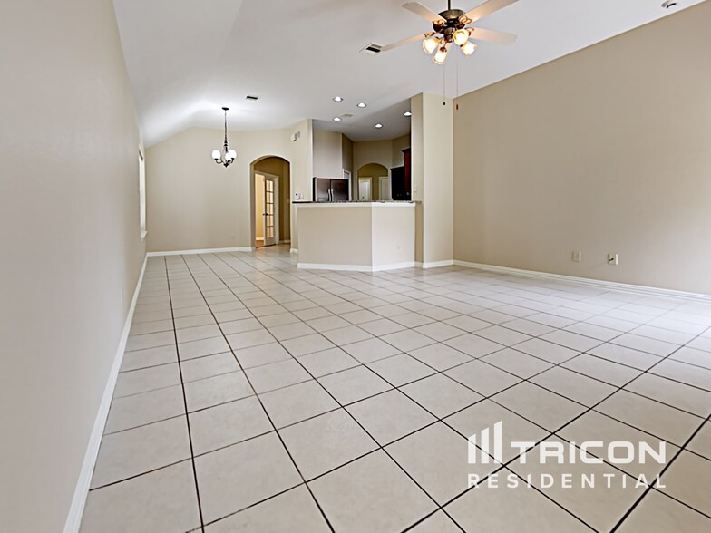 Building Photo - 478 Oak Chase Dr