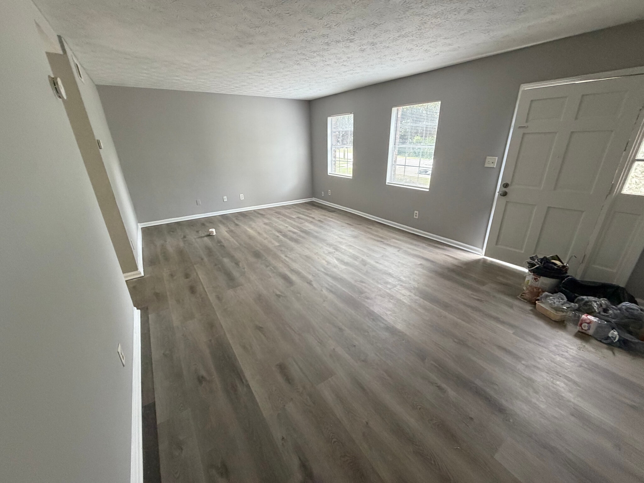 Building Photo - Room in Townhome on Northdale Rd