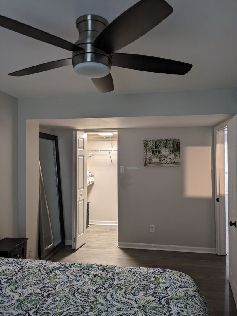 Building Photo - 2713 Fort Baker Dr SE