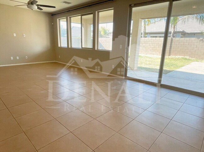 Building Photo - 22468 E Calle de Flores