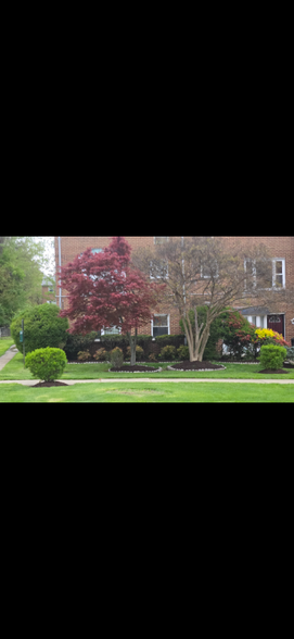 Primary Photo - 1889 Addison Rd S