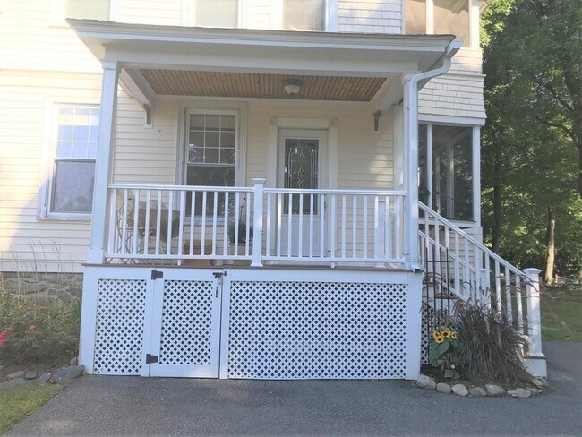 Building Photo - 35 Grafton St