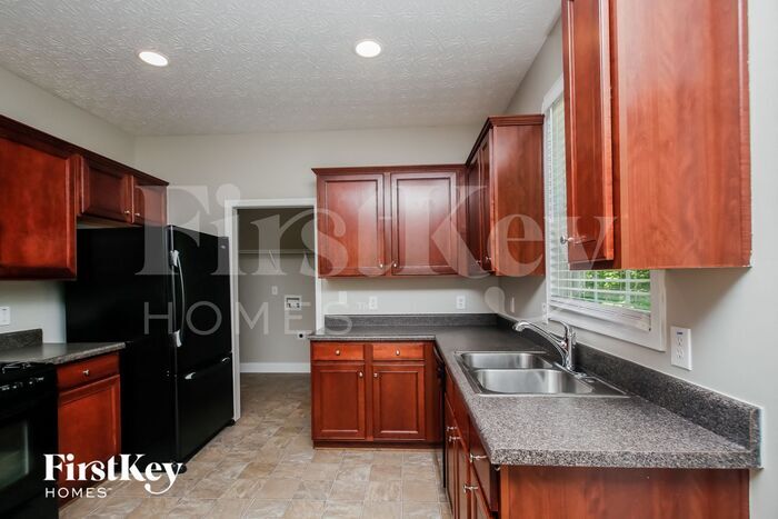 Building Photo - 140 Cartee Way