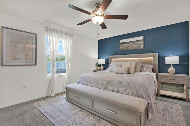 Building Photo - 5538 Blue Azure Dr