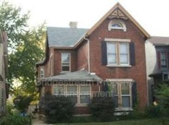 Primary Photo - 35 Huffman Ave