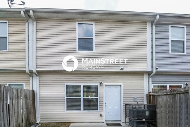 Building Photo - 3 Bedroom Pet-Friendly Home in Atlanta, GA with Main Street Renewal