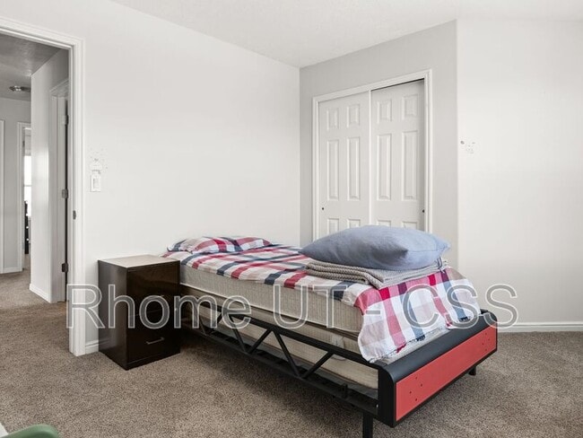 Building Photo - 2698 W Shady Hollow Ln
