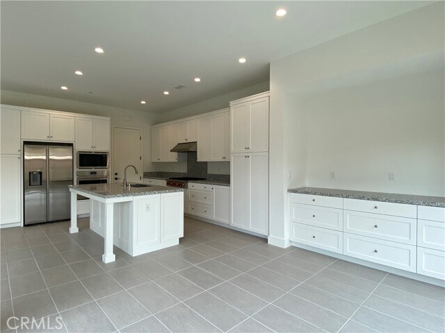 Building Photo - 120 Spotted Quail