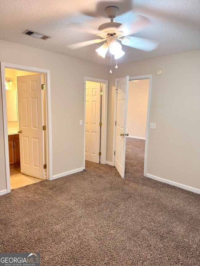 Building Photo - 412 Lawnwood Ct