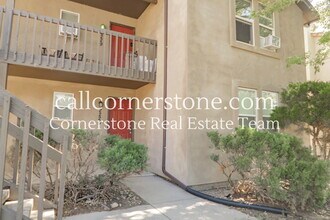 Building Photo - 2225 Split Rock Dr