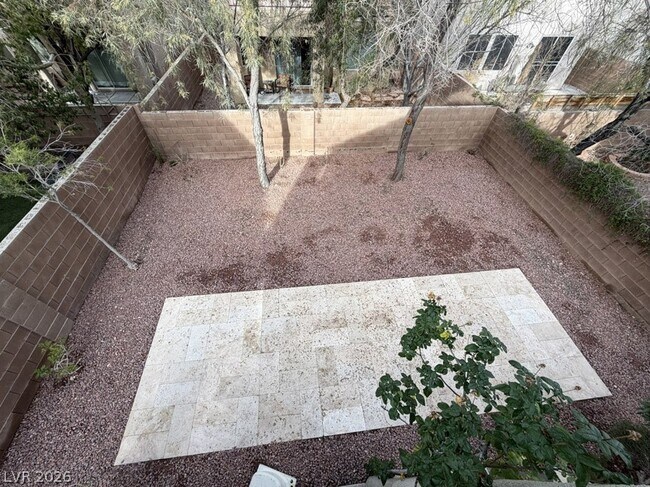 Building Photo - 6280 W Levi Ave