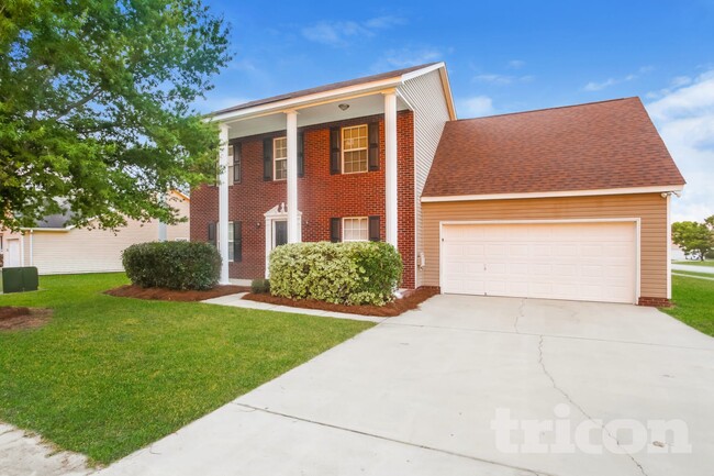 Building Photo - 500 Gingerbread Ct S