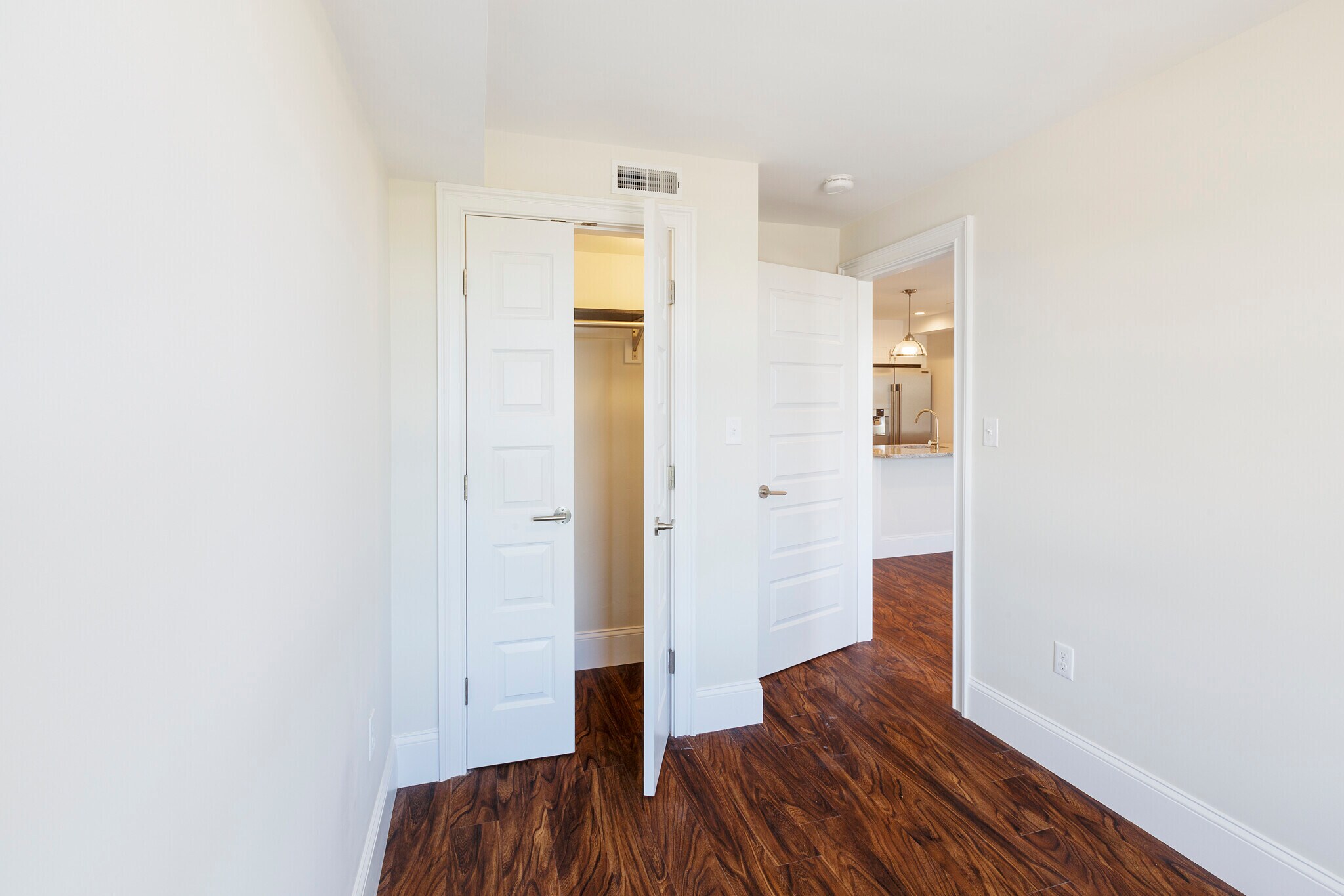 Building Photo - 1900 Washington St