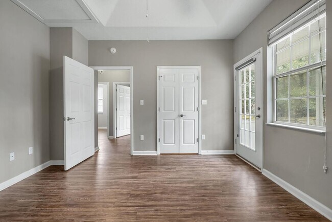 Building Photo - 1652 Corey Wood Cir