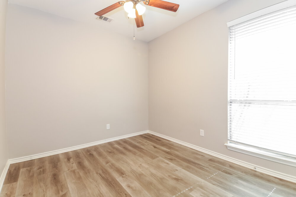 Building Photo - 3232 Buckthorn Ln