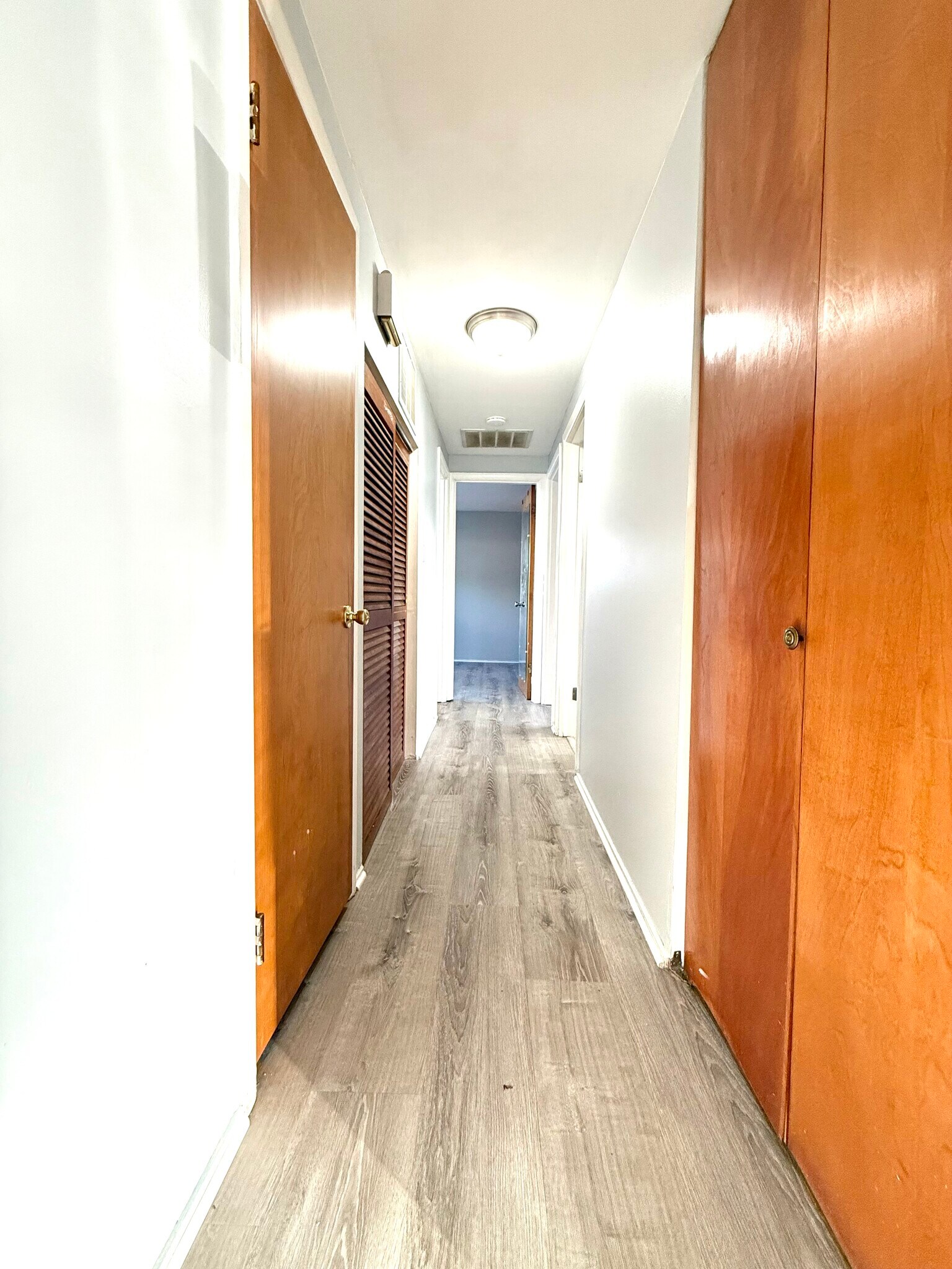 Building Photo - 2626 Corvalis Ave