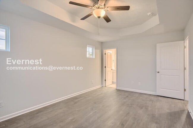 Building Photo - 345 Raines Ct