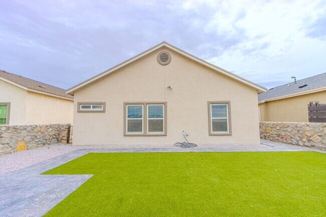 Building Photo - 5021 Margarita Talamantes