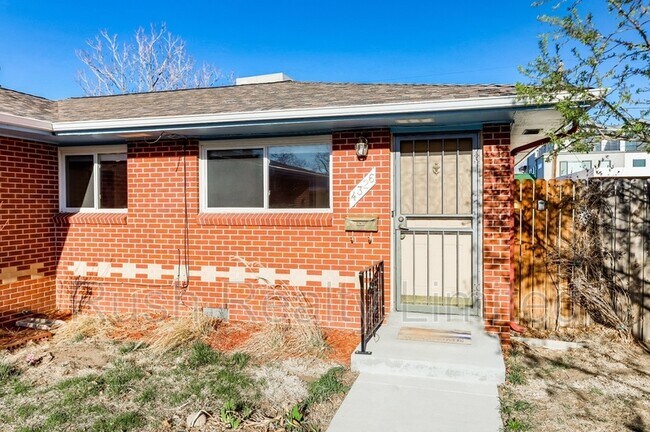 Primary Photo - 4326 Raritan St