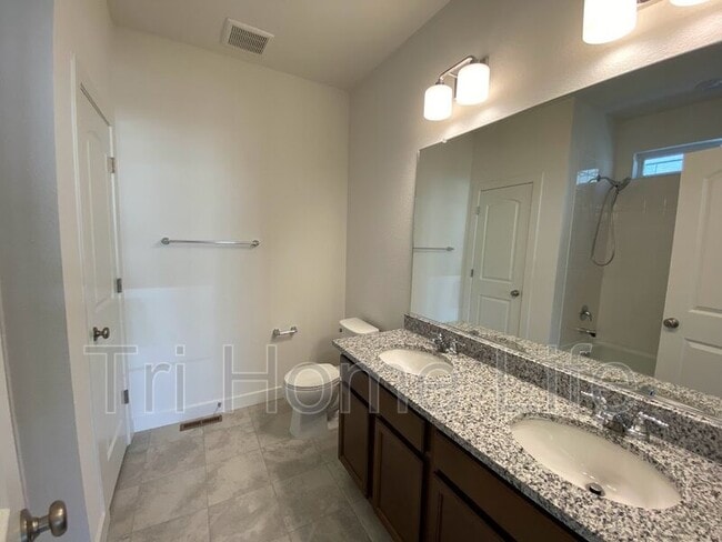 Building Photo - 6325 Stablecross Trl
