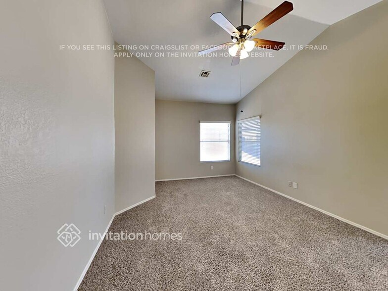 Building Photo - 1822 S 39th St