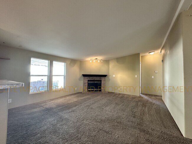Building Photo - 1664 W Coralbrooke Dr