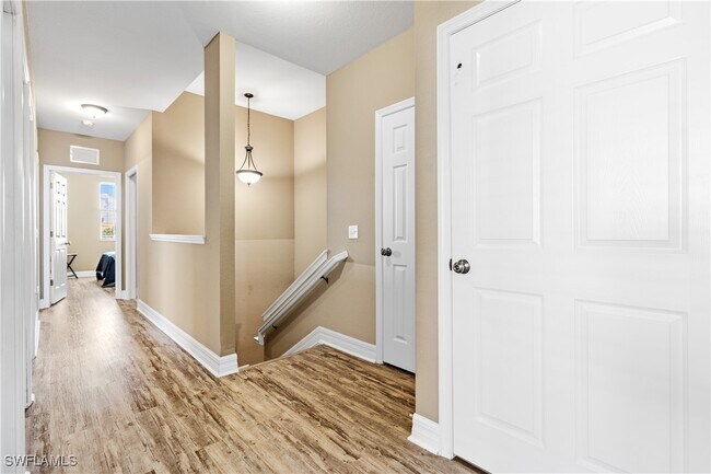 Building Photo - 16114 Via Solera Cir