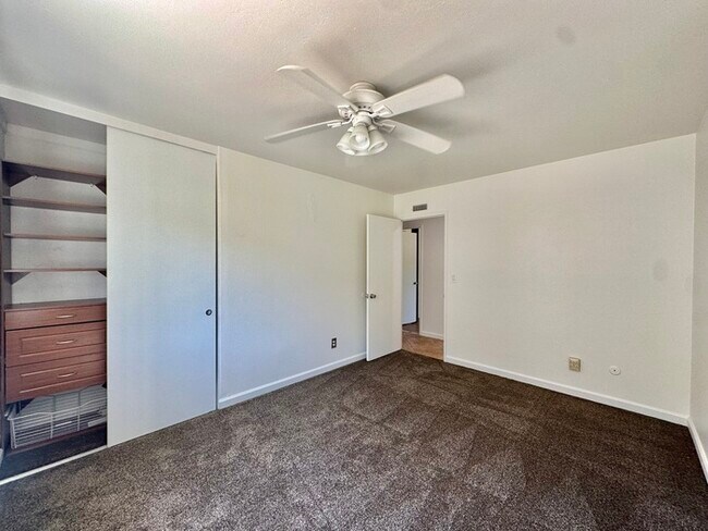 Building Photo - Renovated Entertainer’s Dream in Rancho Pe...