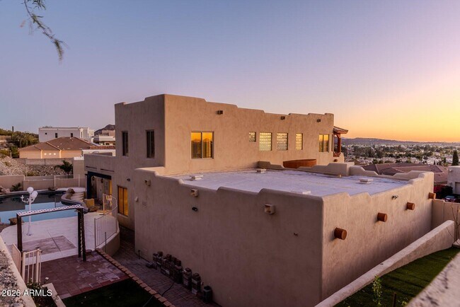 Building Photo - 18425 N 14th St