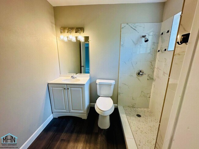 Building Photo - Prestigious Residential Offering: Expansiv...